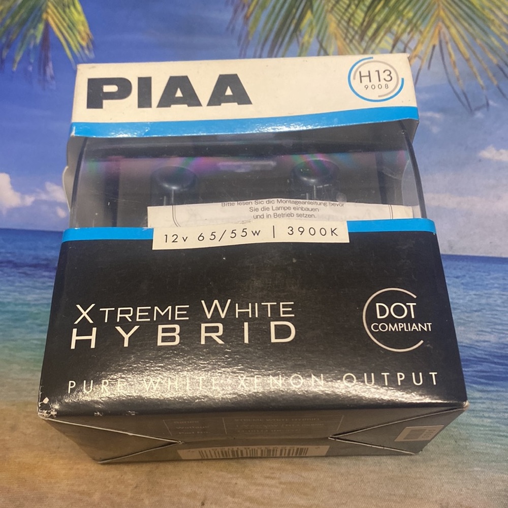 PIAA 12v 65/55w 3900 k Xtreme white hybrid